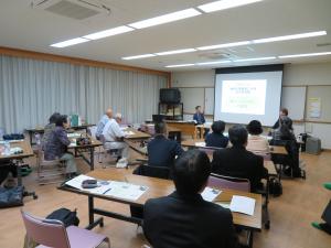 空き家勉強会の様子