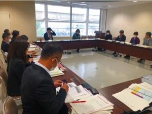 こころの委員会