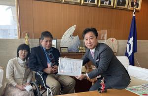 音楽ユニットげんきなこのお二人と市長