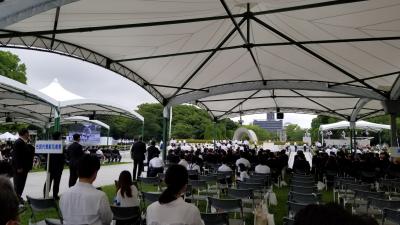 平和祈念式典会場の様子