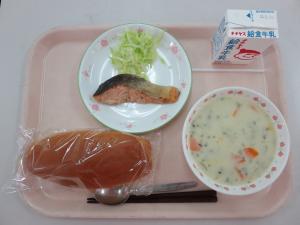 佐伯中学校の5月16日の給食写真