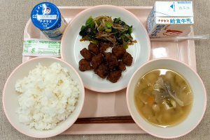 大野学校給食センターの5月19日の給食写真