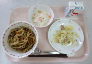 佐伯中学校の5月23日の給食写真