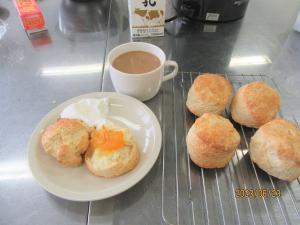 焼き上がったスコーン