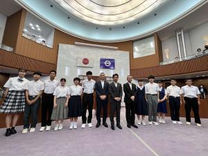 子ども議会集合写真