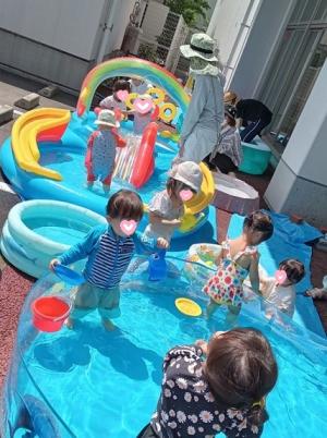 水遊び