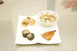 調理実習で完成した料理の写真