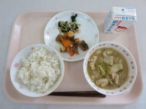 佐伯中学校の1月24日の献立写真