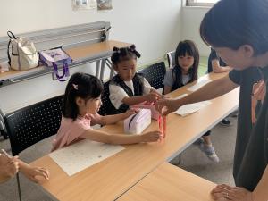 長さ比べをしているところ