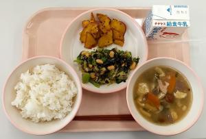 大野学校給食センターの給食写真