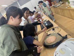 野菜ジュースホットケーキづくり