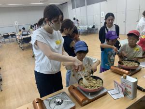 サバ缶チャーハンづくり