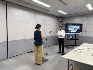 諮問の手交の画像