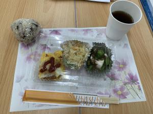 試食
