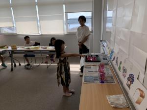 多い順に選んでいる様子