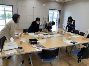 足形フレームづくり