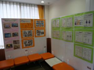 ロビー展示　七尾中学校美術部・家庭科部