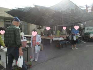 串戸ワイワイ土曜朝市