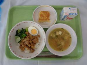 宮島学校給食センターの台湾料理献立