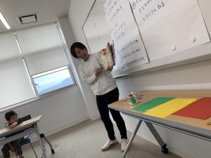 絵本の読み聞かせ