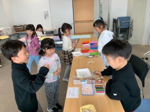 お買い物ごっこの様子2