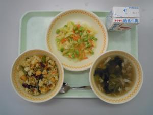 廿日市学校給食センターの給食写真