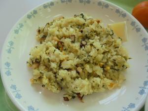 吉和学校給食センターのカレーピラフの写真