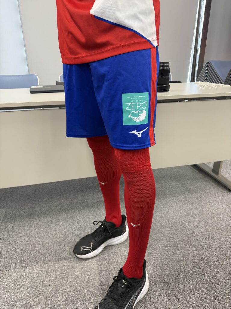 記者会見写真