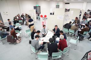 会場1
