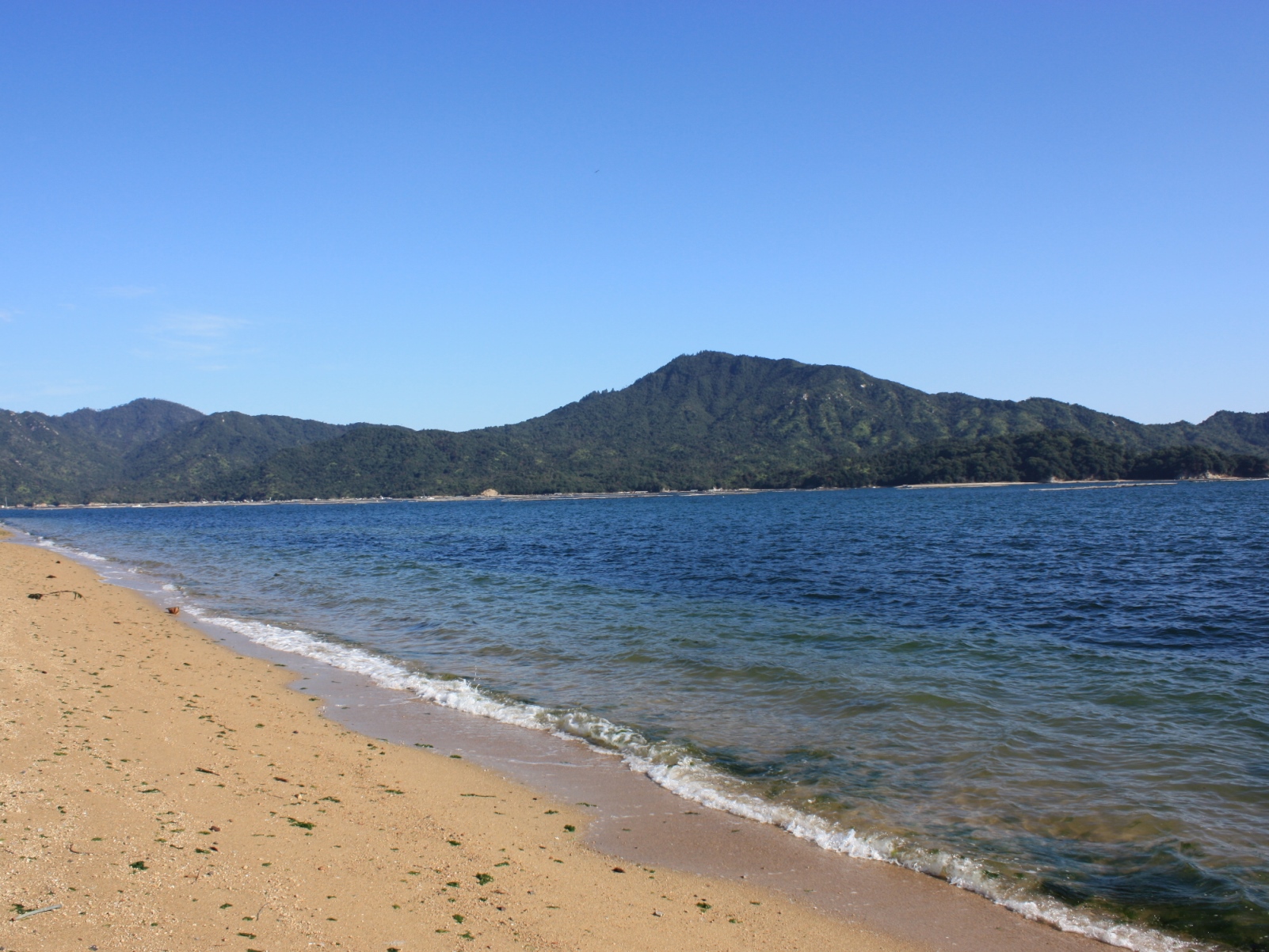 なぎな海・島