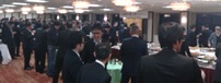 会場
